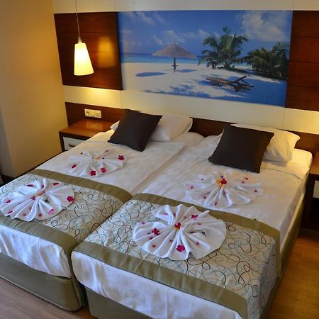 Holiday City Hotel (Adults Only) ซีเด ห้อง รูปภาพ
