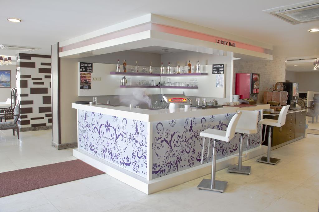 Holiday City Hotel (Adults Only) ซีเด ภายนอก รูปภาพ